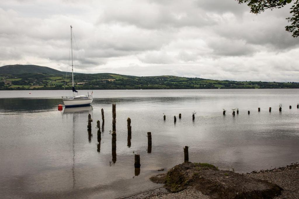 Lakeside Cottage Killaloe Exterior foto