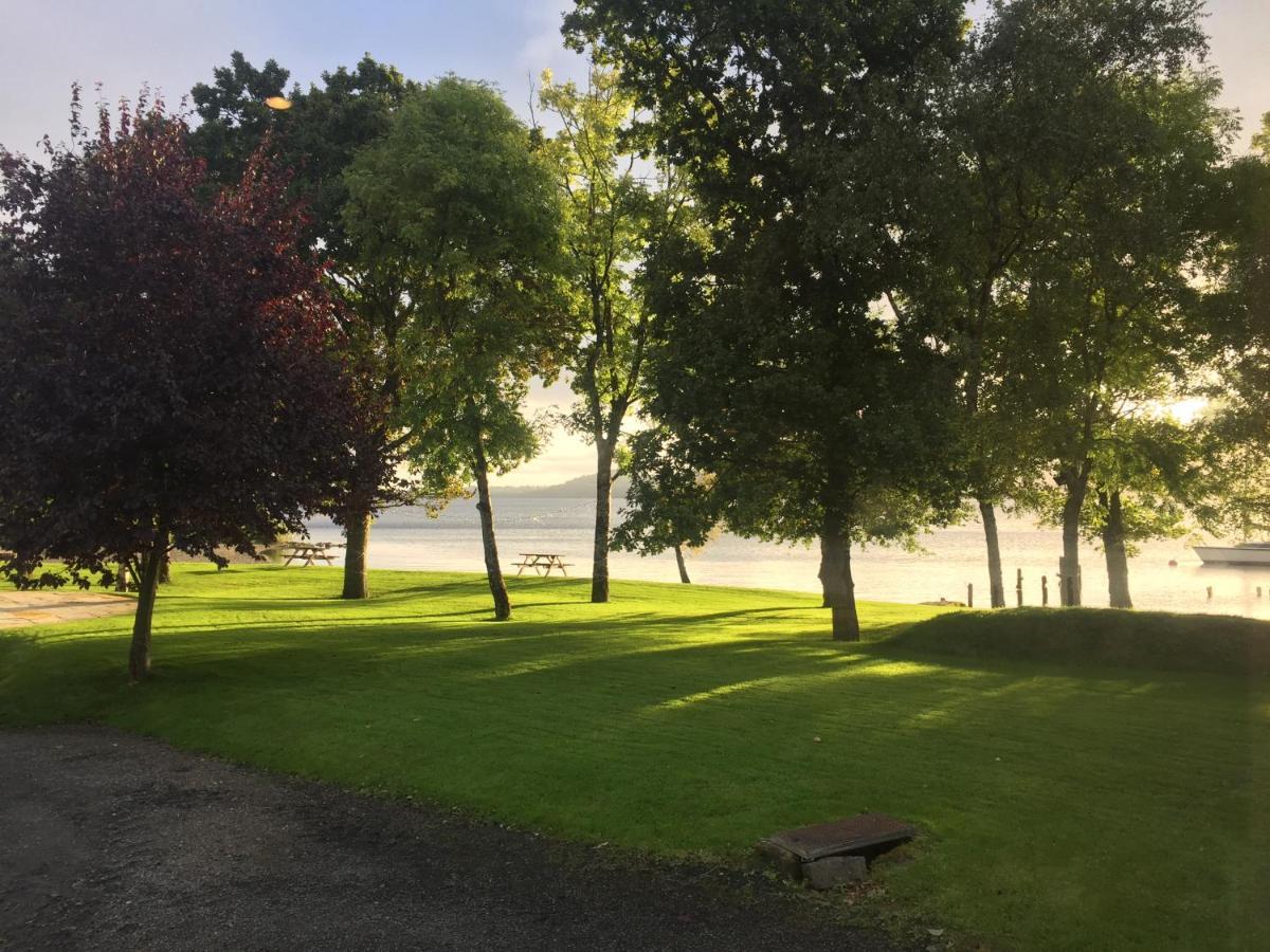 Lakeside Cottage Killaloe Exterior foto